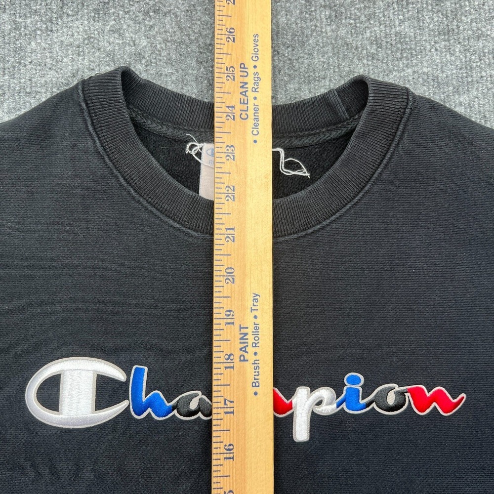 Champion sweatshirt medium Black Reverse Reave Spellout Crew Neck Sweater - Picture 6 of 9